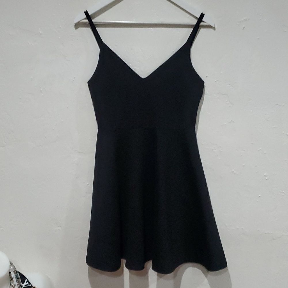 Lulus LBD Size M - Picture 4 of 13